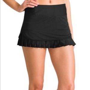 Athleta good match striped black running skirt XS